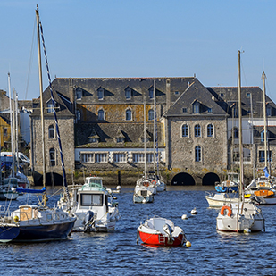 pont l abbe vacances bretagne